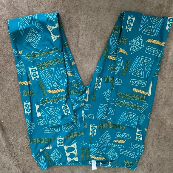 ⭐️ 3 for $22- LuLaRoe T&C Leggings, EUC - Picture 1 of 3